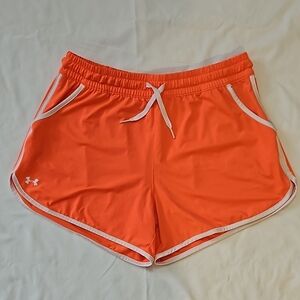 Under Armour Women's (Medium) Athletic Shorts